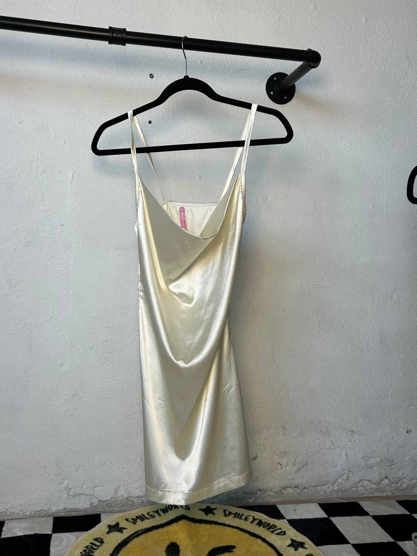 Vestido blanco brilloso