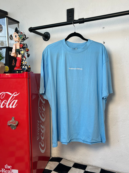 Playera celeste