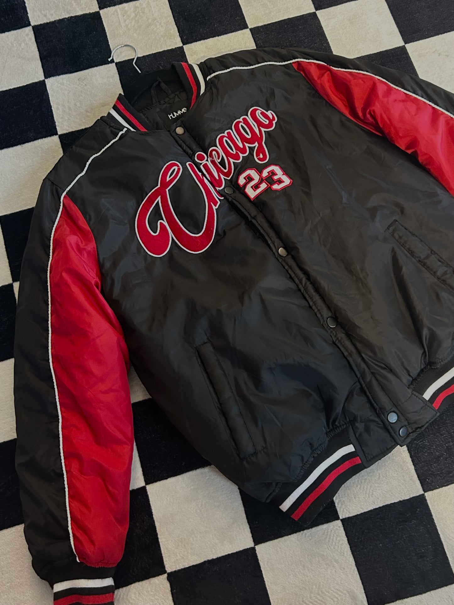 Chicago 23 Street Jacket Red/Black