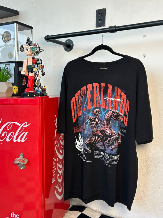 Outerlands playera