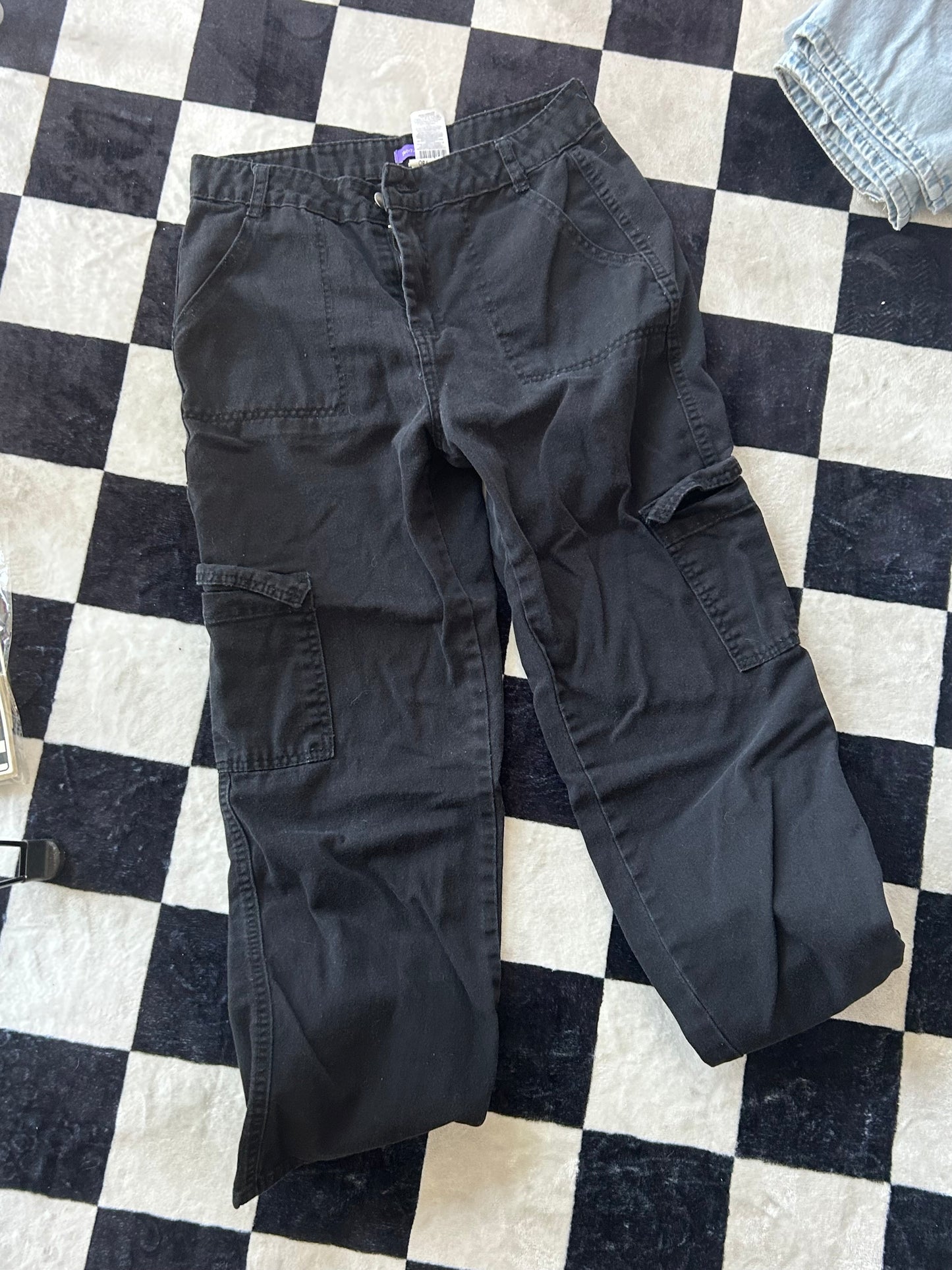Pantalón cargo negro