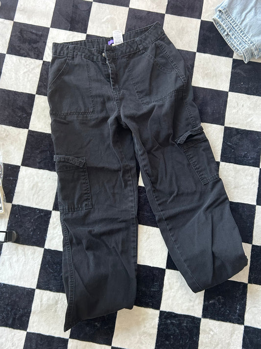 Pantalón cargo negro