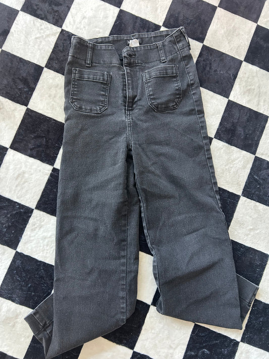 Jeans bolsas delante