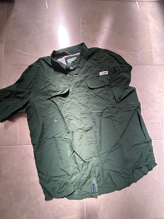 MAGELLAN camisa verde