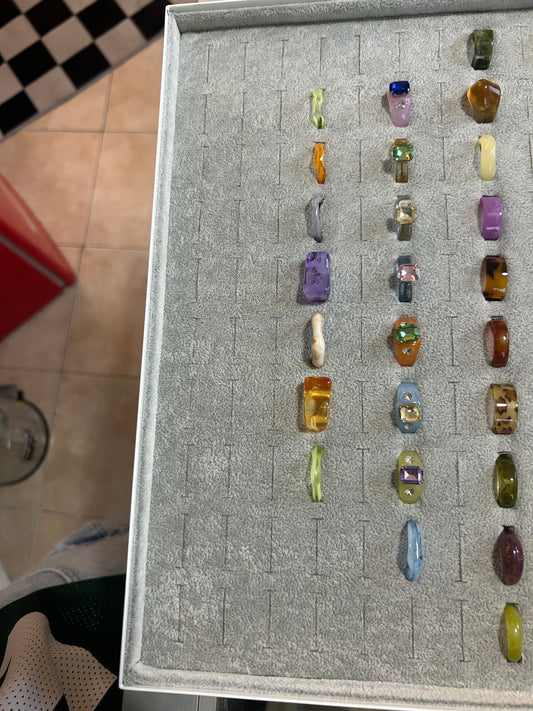 Anillos multicolor y anillos con diseño diamante