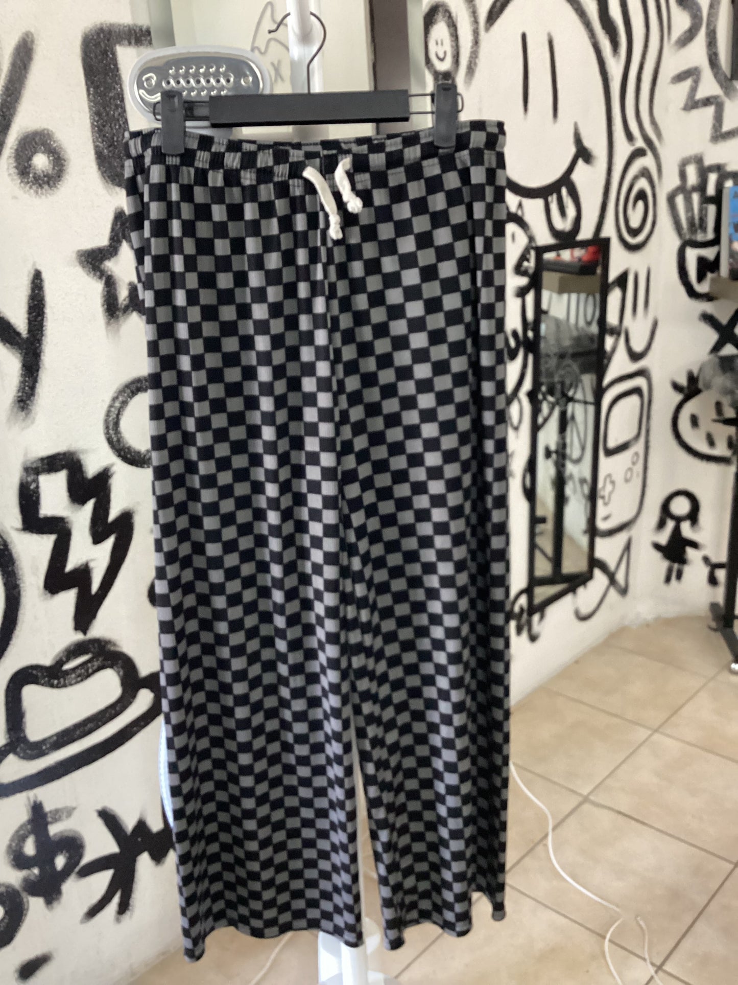 Pantalón cuadritos tela fresca