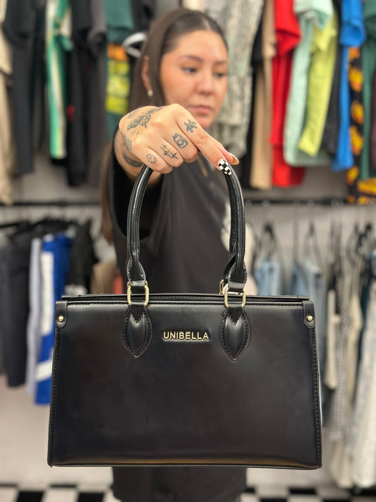 Bolsa negra uni bella