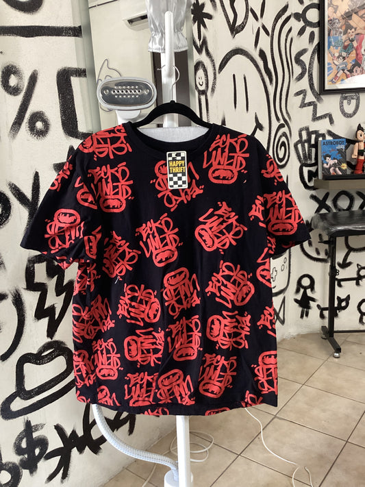 Playera negra grafitis color rojo