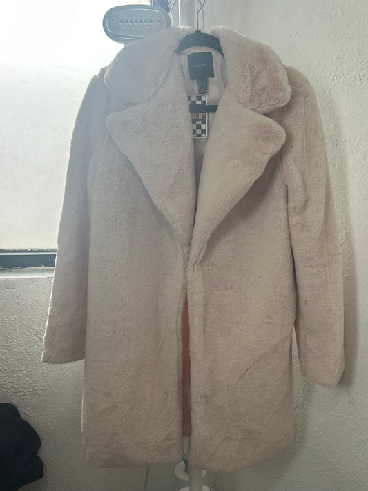 Abrigo rosa de peluche