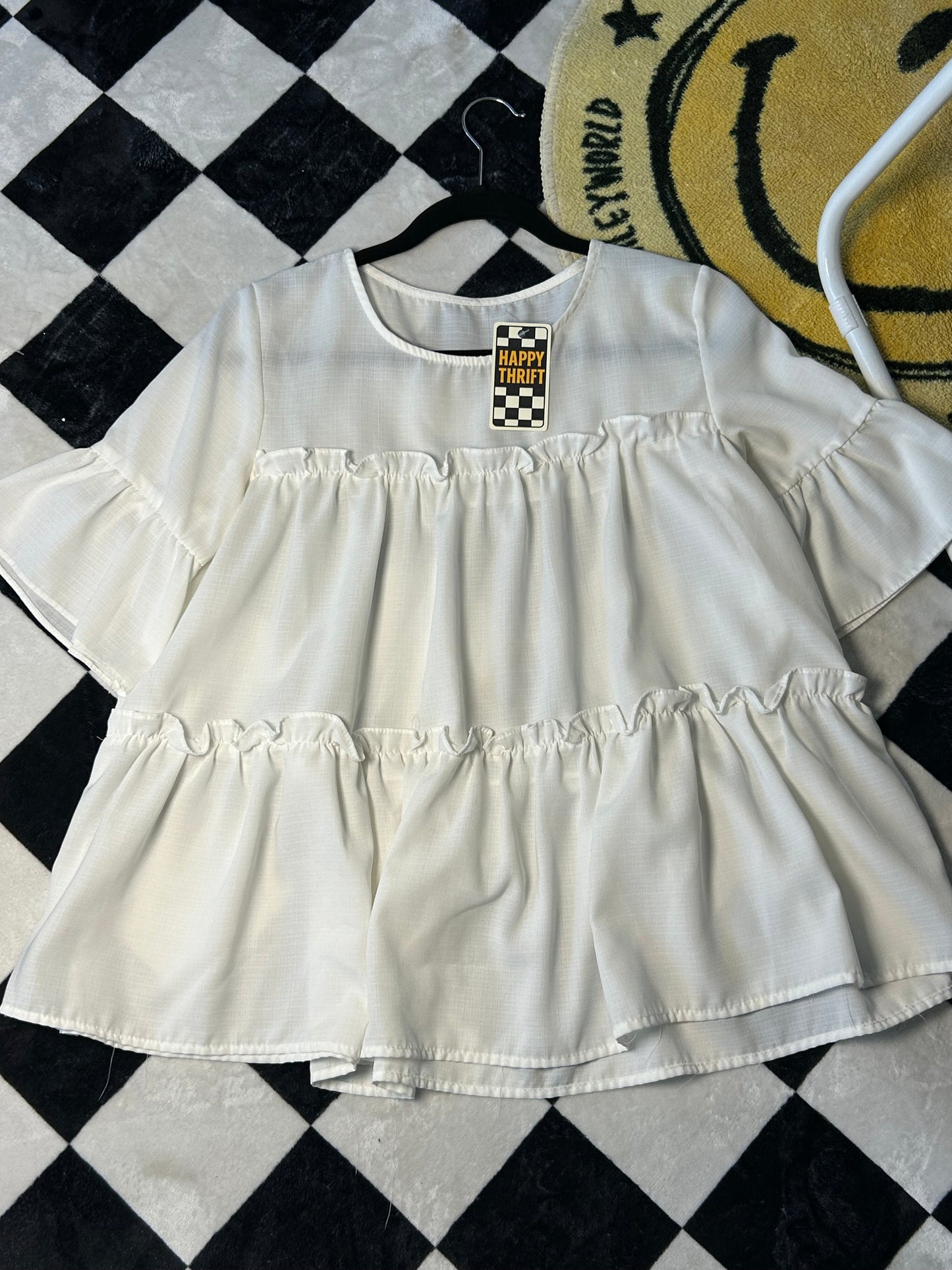 Blusa con olanes blanca