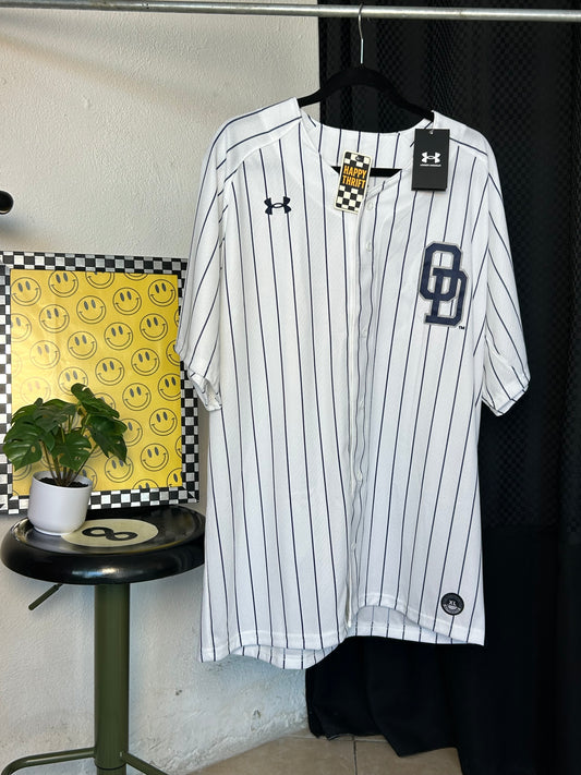 Jersey blanca con rayas