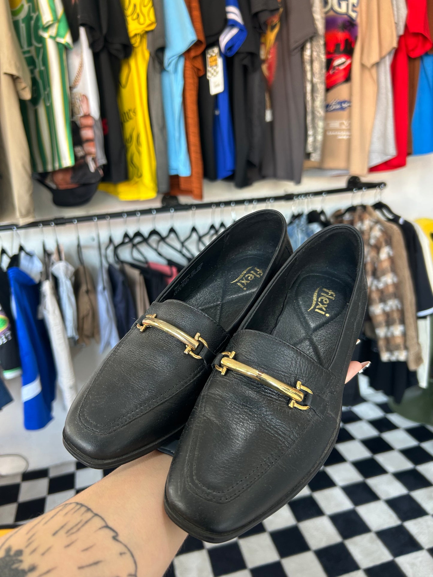 Mocasines negros